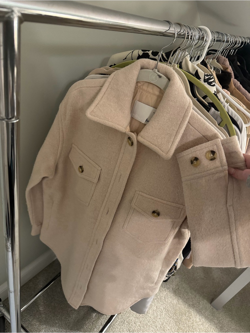 Aritzia 100% wool shirt jacket in cream/tan